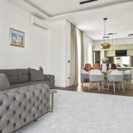 Apartmán Three-bedroom Penthouse Omiš